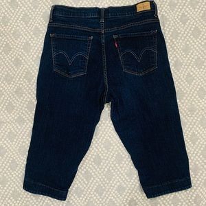 Levi jeans